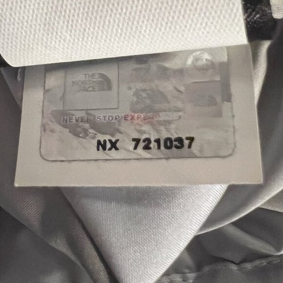 The North Face Vest Women’s Size S 550 Goose Down Puffer Gray Full Zip Aconcagua - Picture 14 of 14